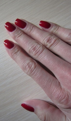 Classics de red-essie pentru totdeauna yummy №57 отзывы