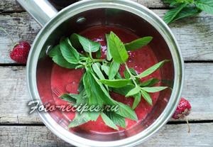 Földieper eper öntettel a téli - egy recept lépésről lépésre képek (eper eper püré) Földieper eper öntettel a téli - egy recept lépésről lépésre fotók