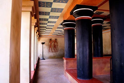 Palatul Knossos pe insula Creta, Footprint rusesc