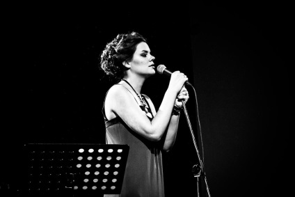 Côte Basho a koncert a csúszás (hit) hit Côte Basho a koncert csúszni a ti hitetek szerint
