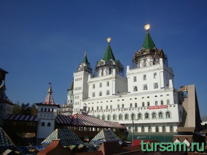 Kremlinul din Izmailovo - cum ajungem acolo, fotografii, divertisment, atracții, site-ul oficial,