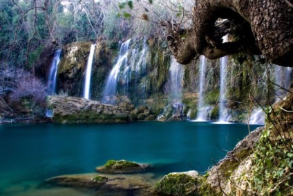 Kurşunlu Waterfall Scenic Area Törökországban