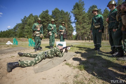 Cursul unui tânăr soldat cum să devină gardian de frontieră în trei săptămâni