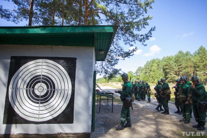 Cursul unui tânăr soldat cum să devină gardian de frontieră în trei săptămâni