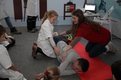 Міні-заняття для дітей з основ надання першої допомоги «перші кроки першої допомоги»
