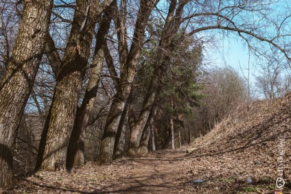 Мінська сієста Курасовщіна - опинитися всередині бутерброда, журнал про Мінську