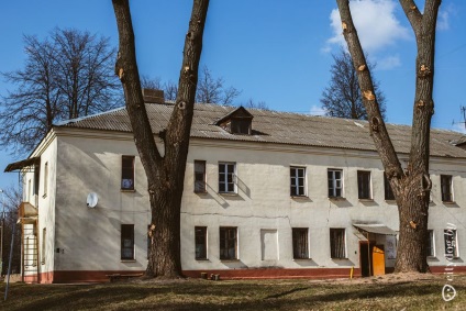 Мінська сієста Курасовщіна - опинитися всередині бутерброда, журнал про Мінську