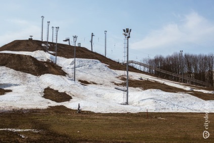 Мінська сієста Курасовщіна - опинитися всередині бутерброда, журнал про Мінську