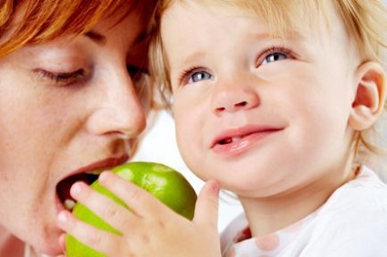 Чи можна мамі, що годує яблука що можна при грудному вигодовуванні