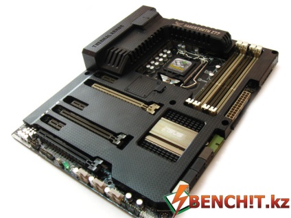 Revizuirea asus sabertooth z77