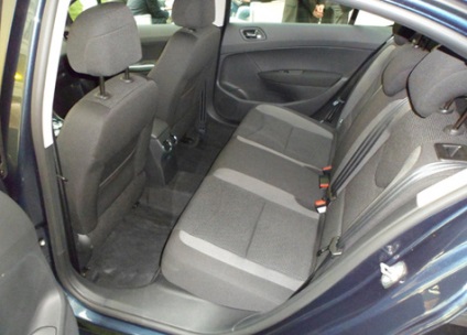 Revizuieste Peugeot 408 2012-2013, noi dimensiuni peugeot, clearance-ul, portbagaj, roti, motoare, test,