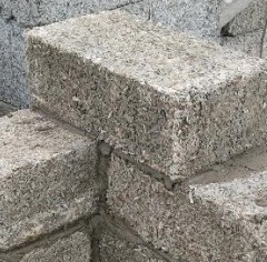 Vopsea pe bază de beton pentru construirea unei case