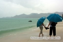 Odihniți în Thailanda în timpul sezonului ploios ce să faceți, unde să mergeți