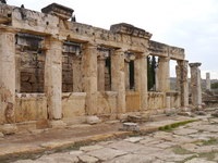 Pamukkale și Hierapolis în Turcia