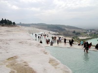 Pamukkale și Hierapolis în Turcia