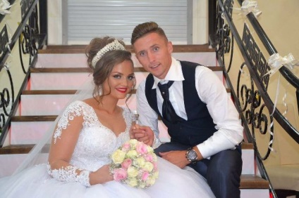 Півзахисник «анжи» бернард Беріша зіграв весілля в косово