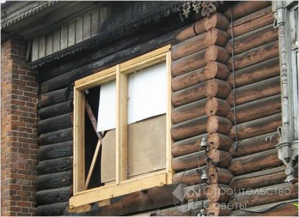 Repararea unei case din lemn cu mâinile tale