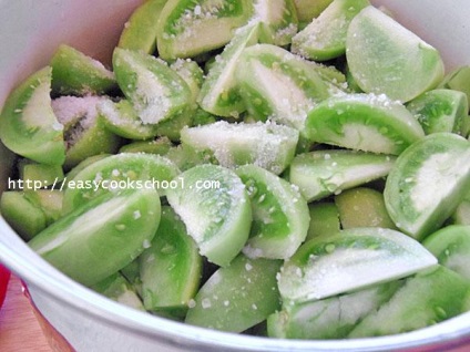 Saláta „Cobra” zöld paradicsom a téli, egyszerű receptek