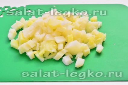 Salata cu pui si mazare verde
