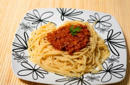 Secretele sosului de la Bolognese - sfaturi culinare pentru cei cărora le place să gătească delicioase - hostess pentru o notă -