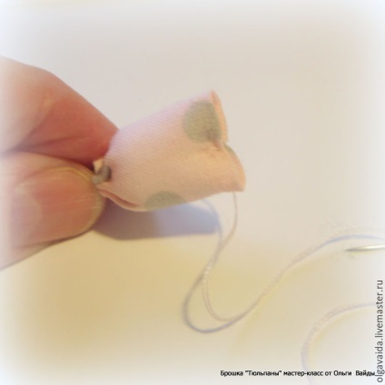 Hozzon létre egy textil kitűző „tulipánok” - tisztességes iparos - kézzel készített, kézzel készített