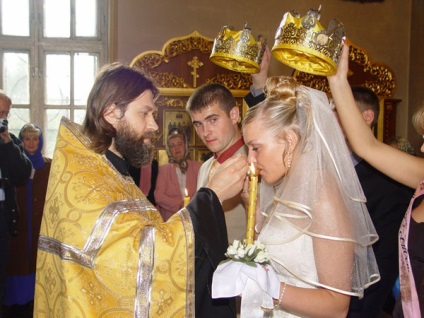 Nunta in stil rusesc, in vara, conform obiceiurilor populare rusesti cu poze