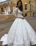 Esküvői ruhák Minszkben, árak és képek 2016-2017, vásárolnak olcsó esküvői ruha a szalonban