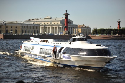 Nopți de nuntă în Sankt Petersburg, 100 de minuni