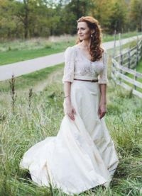 Rochie de mireasa in stil rustic