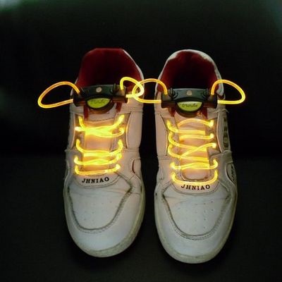 Led led-uri pantofi (pereche) baterii (lentile) - bucuros să te văd! Magazin online