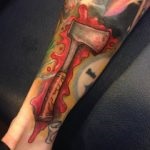 Tatuaj sensul ax, schițe, recomandările unui artist tatuaj