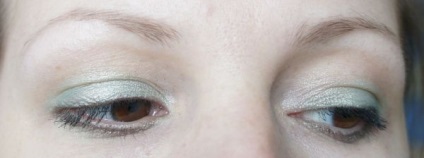 Eyeshadow yves-rocher luminelle - recenzii pentru fistic