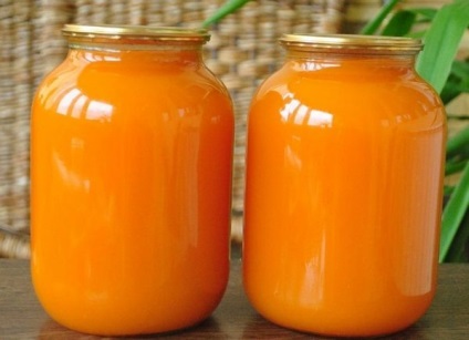 Suc de dovleac la domiciliu pentru iarnă, cum se face cu portocale, mere, recipe în bucăți