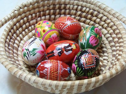 Традиція фарбувати яйця - які витоки
