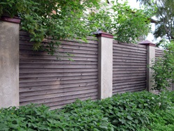 Tipuri de garduri din lemn