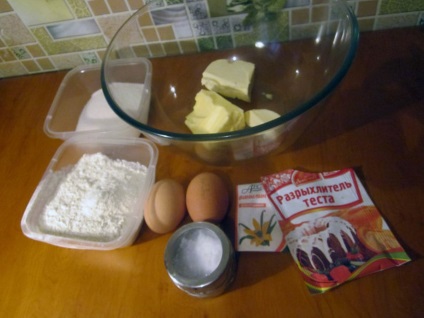 Смачні кекси - рецепт для випічки в будь-яких формах