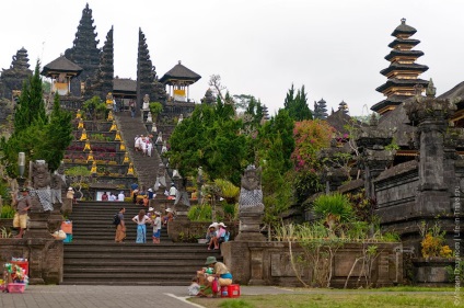 Templul Pura Besak - mama templelor, principalul altar al bali