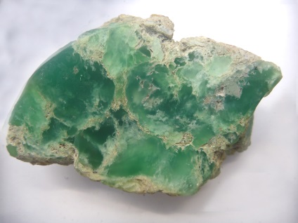 Хризопраз - зелений халцедон - світ мінералів