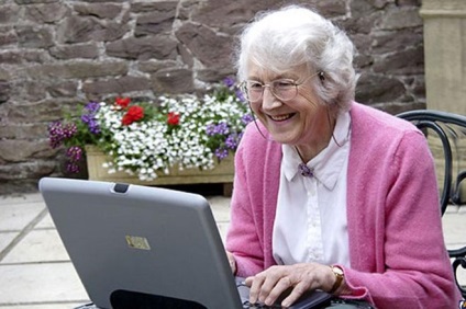 De ce un pensionar are nevoie de un calculator și de Internet