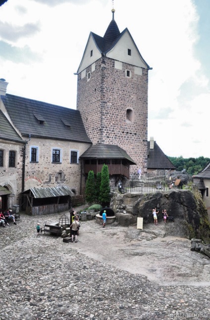 Замок Локет (hrad loket)