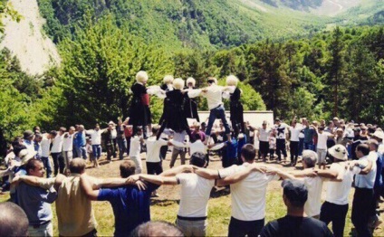 Знаменитий осетинський танець Сімд