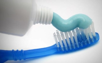 Зубна паста від пародонтозу - як не потрапити на рекламні виверти