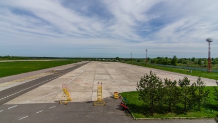 Aeroportul Tunašna (jaroslavl)