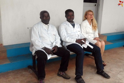 Fehérorosz orvosok Afrikában „amikor megkaptam az első fizetést, sír”