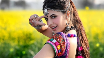 Bindi - India jelképe a bölcsesség és intelligencia nő (helyes, lekerekített) Bindi - jelképe a bölcsesség és az indiai női elme