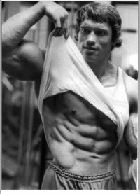 Biografie a lui Arnold Schwarzenegger