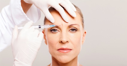 Botox a szemöldökök között, fotó injektálás előtt és után, különösen eljárások