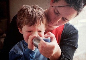 Asthma bronchiale gyermekek tünetek és a kezelés, elsősegély támadás