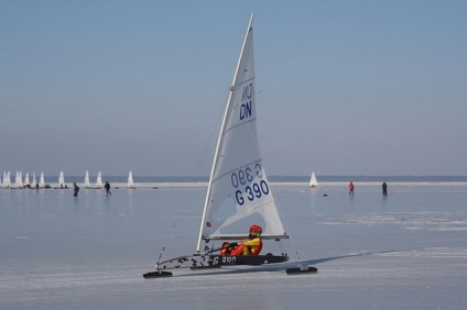 Boer mini-yacht pentru patinaj pentru cele mai îndrăznețe