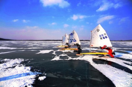 Boer mini-yacht pentru patinaj pentru cele mai îndrăznețe